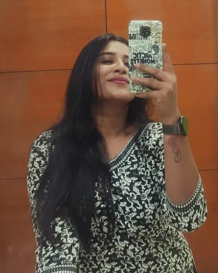 Diya Menon, verified companion in Rajendra Nagar