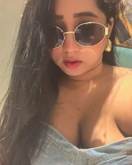 Ishani Patel, verified companion in Bhanwarkuan