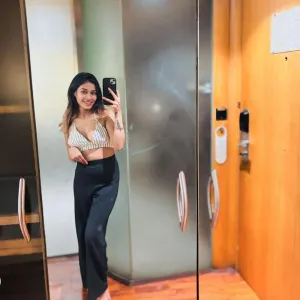 Anaya Menon, escort gallery photo in Bhawarkua