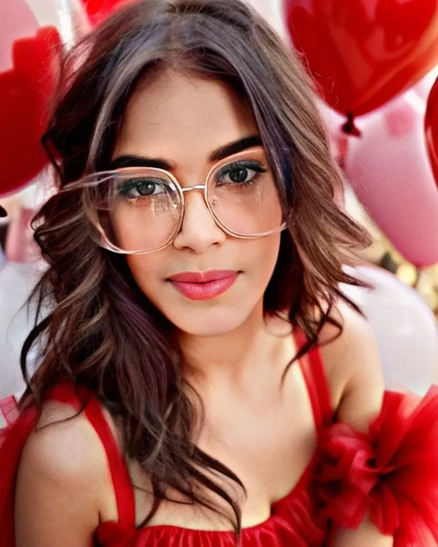 Kiara Shah, verified companion in Scheme 54